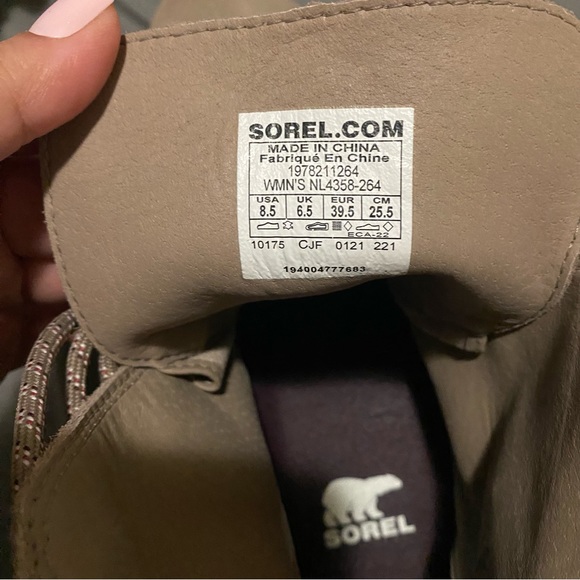 SOREL Joan of Arctic III waterproof wedge lace up boot - Picture 6 of 11